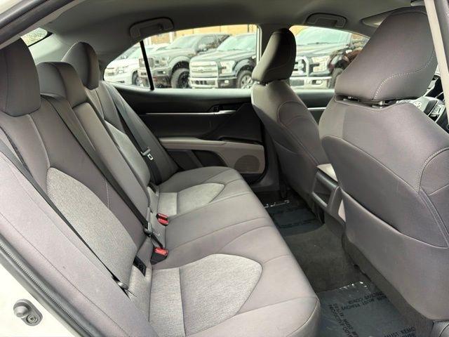 Toyota Camry  2023
