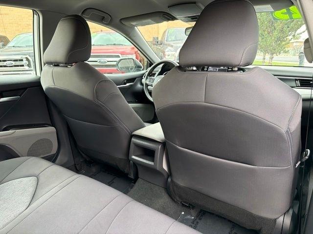 Toyota Camry  2023