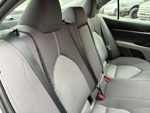 Toyota Camry  2023