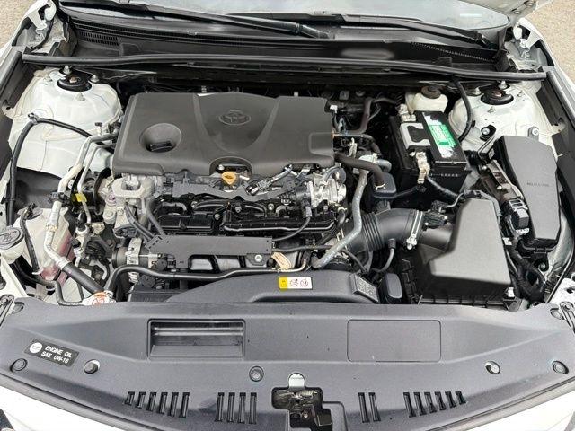 Toyota Camry  2023