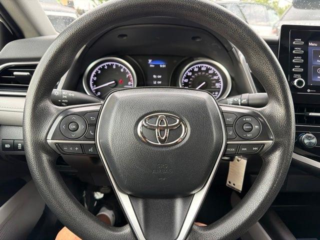 Toyota Camry  2023