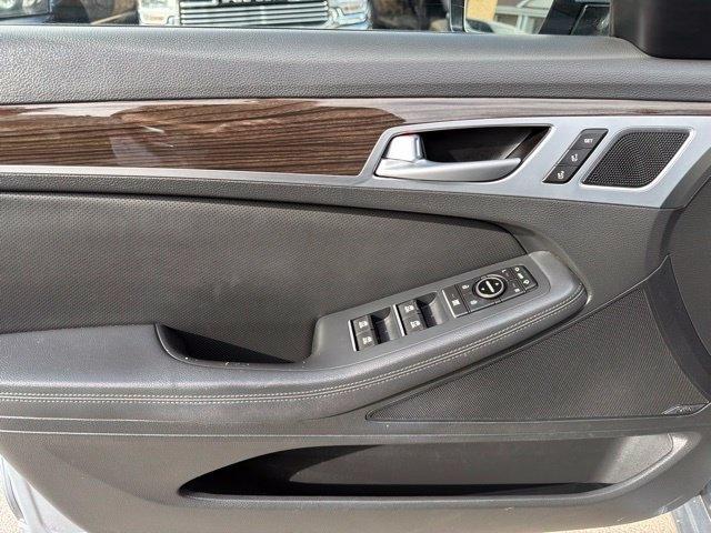 Genesis G80  2017