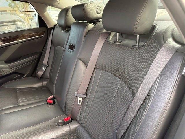 Genesis G80  2017