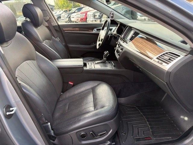 Genesis G80  2017
