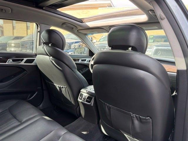 Genesis G80  2017