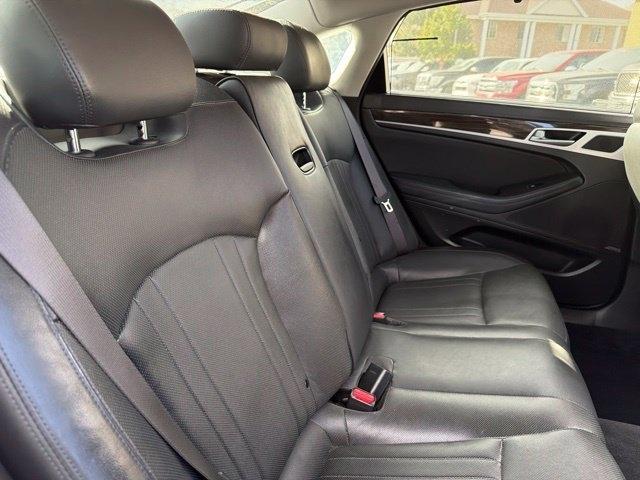 Genesis G80  2017