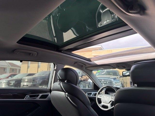 Genesis G80  2017