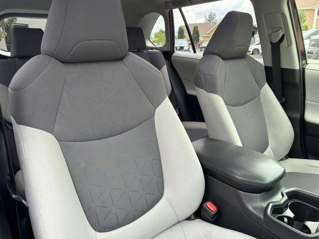 Toyota RAV4  2019