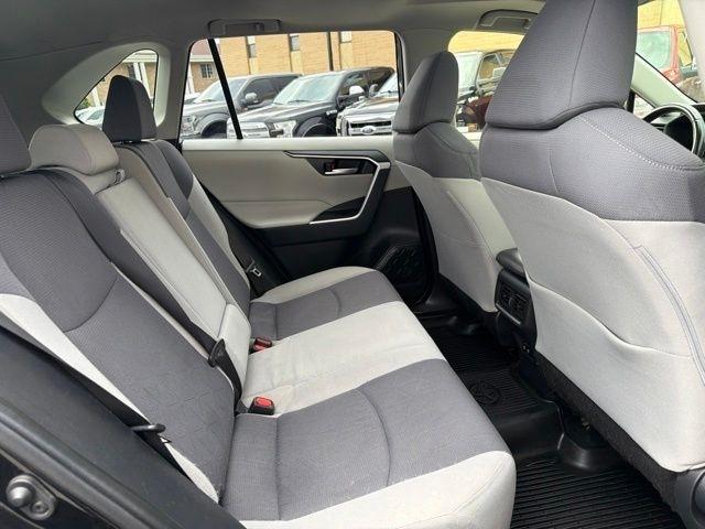 Toyota RAV4  2019