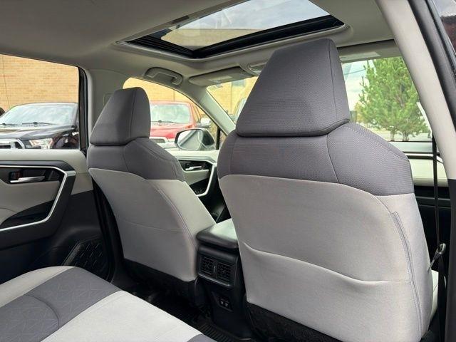 Toyota RAV4  2019