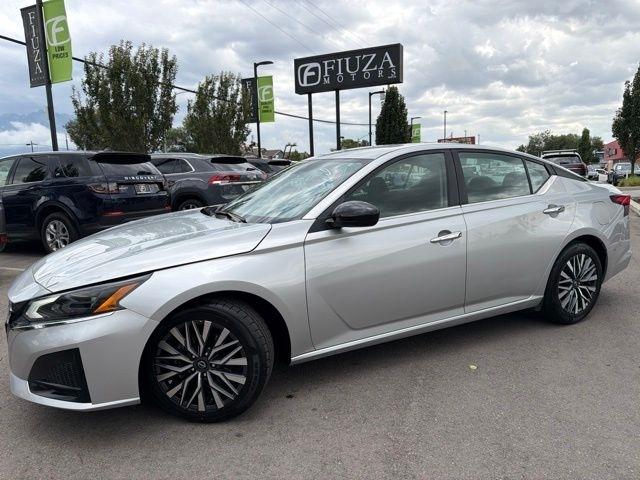 Nissan Altima  2025