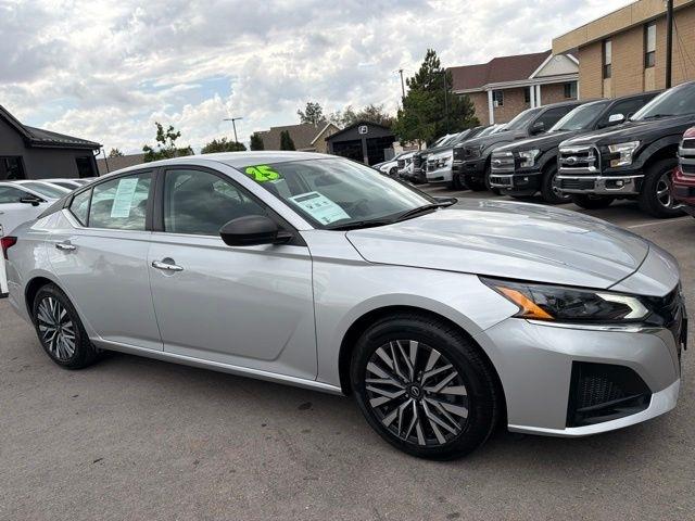 Nissan Altima  2025