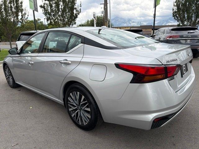 Nissan Altima  2025