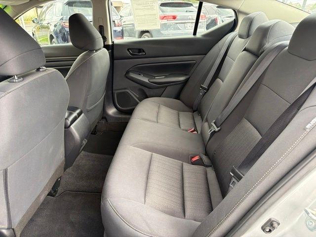 Nissan Altima  2025