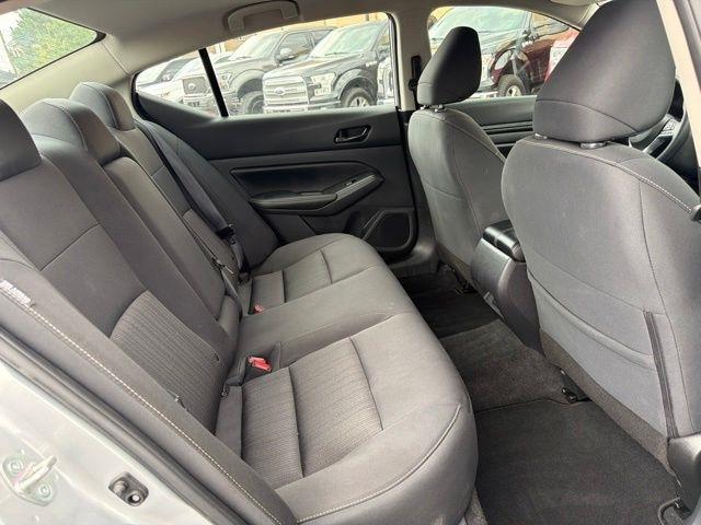 Nissan Altima  2025