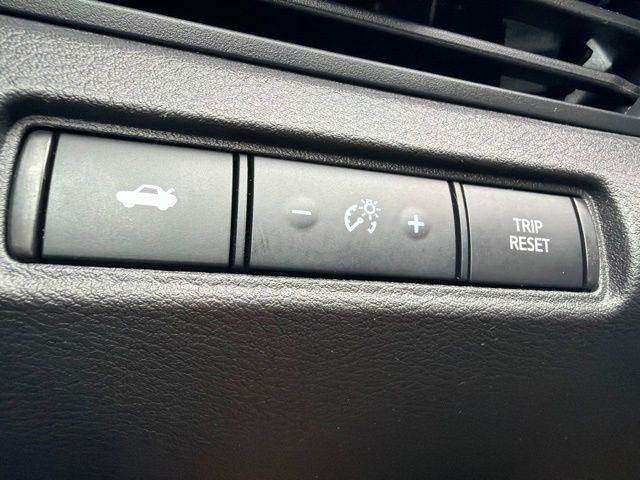 Nissan Altima  2025