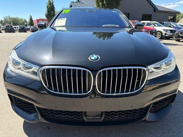 BMW 7 Series  2019