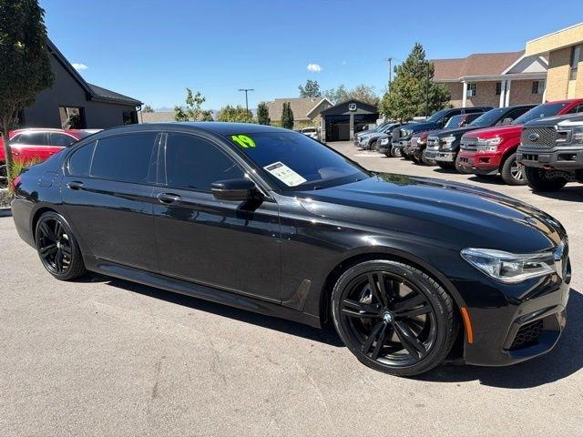 BMW 7 Series  2019