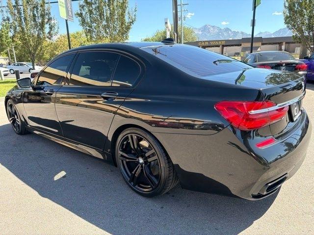 BMW 7 Series  2019