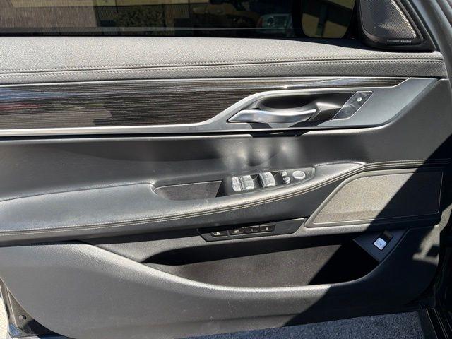 BMW 7 Series  2019