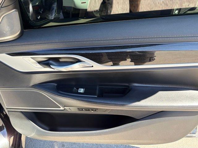BMW 7 Series  2019