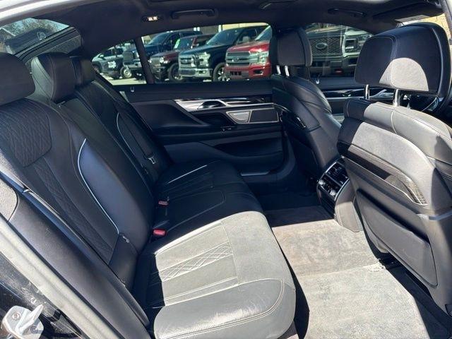 BMW 7 Series  2019