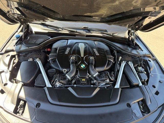 BMW 7 Series  2019