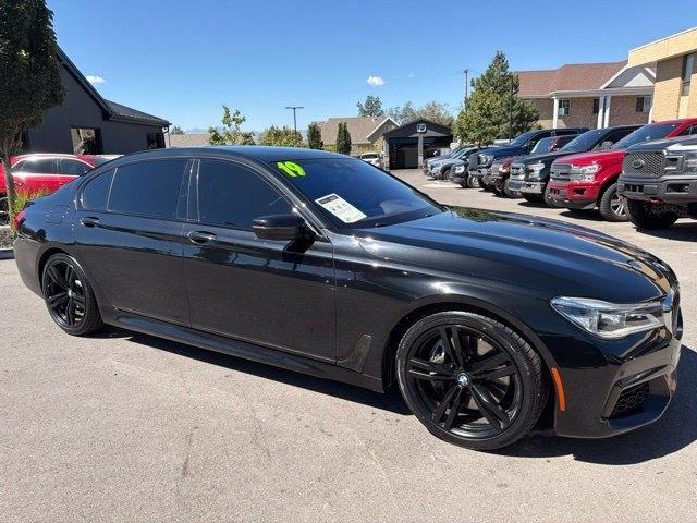 BMW 7 Series  2019