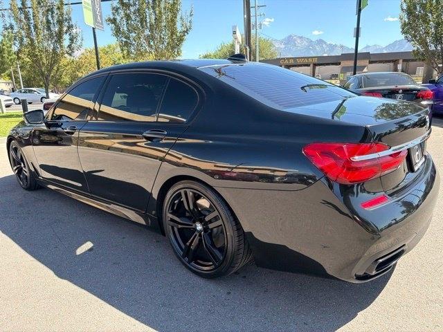BMW 7 Series  2019