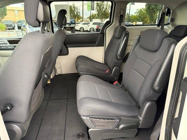 Dodge Grand Caravan  2010