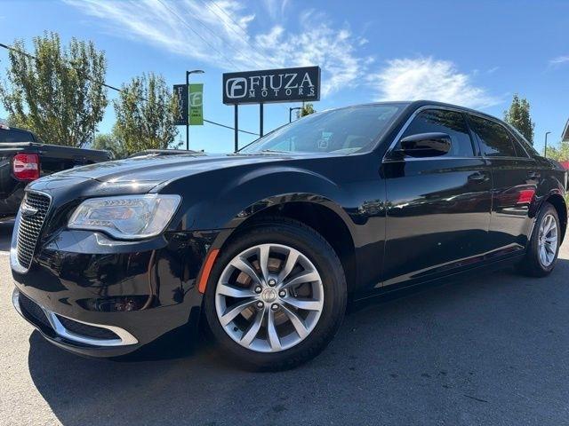 2018 Chrysler 300 Touring