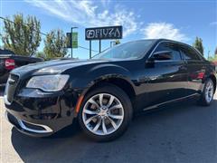 2018 Chrysler 300 