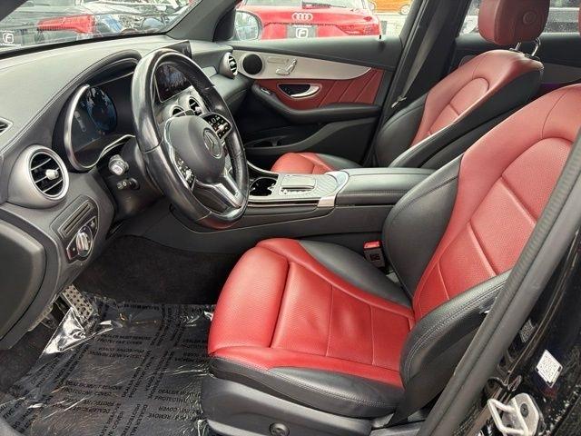 Mercedes-Benz GLC  2023