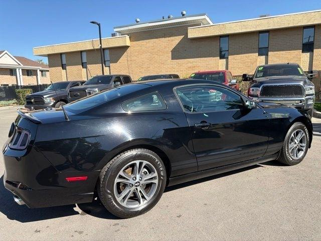 Ford Mustang  2014
