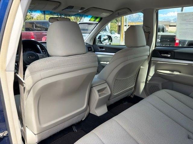 Subaru Outback  2010