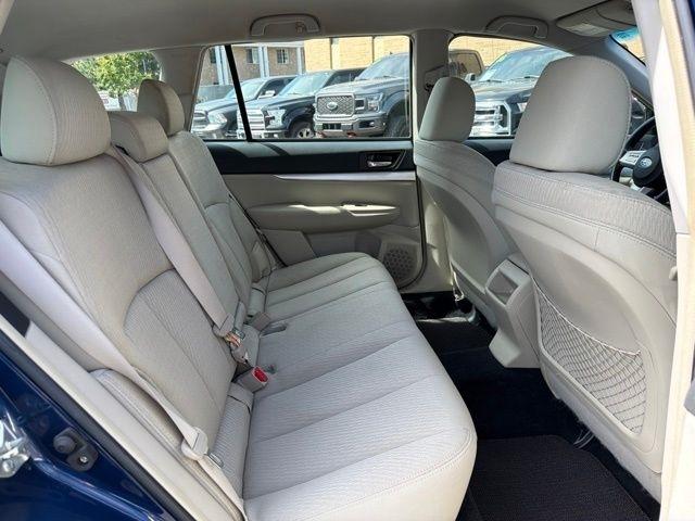 Subaru Outback  2010