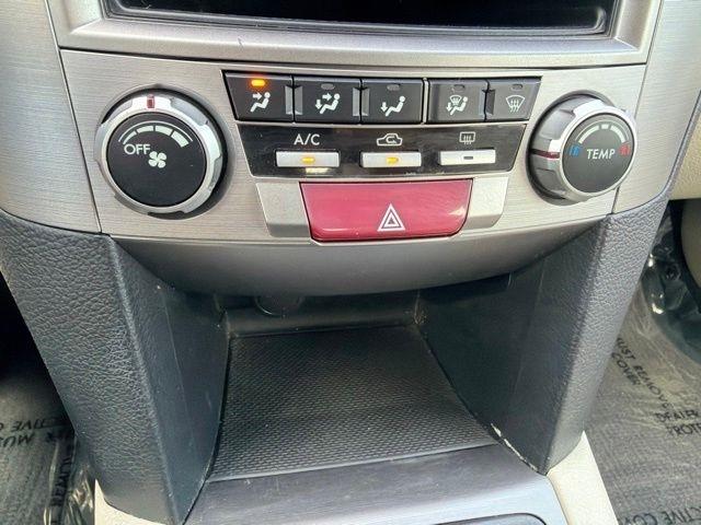 Subaru Outback  2010