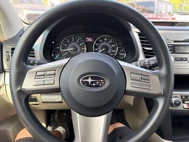 Subaru Outback  2010