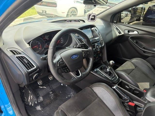 Ford Focus  2016
