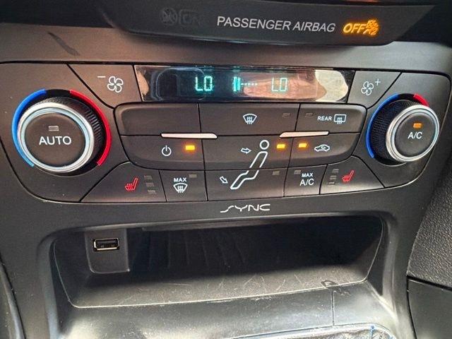 Ford Focus  2016