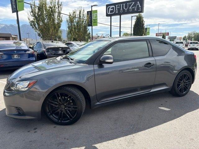 Scion tC  2012