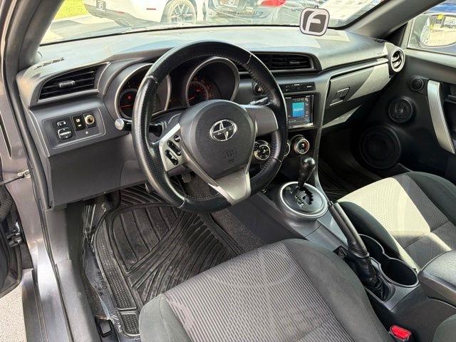 Scion tC  2012
