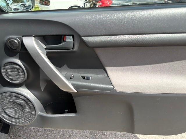 Scion tC  2012