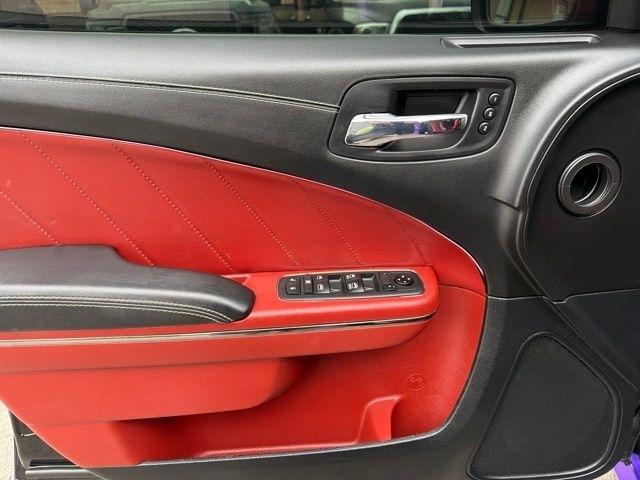 Dodge Charger  2020