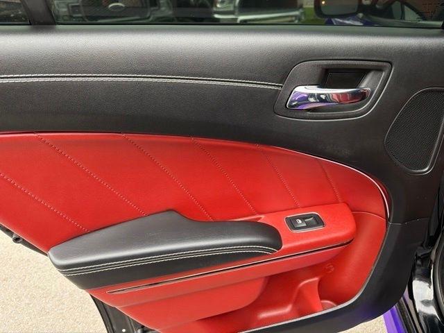 Dodge Charger  2020