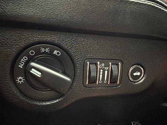 Dodge Charger  2020