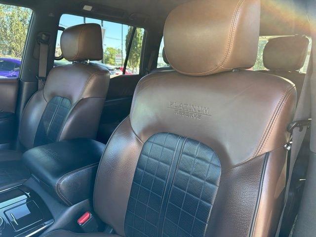 Nissan Armada  2020