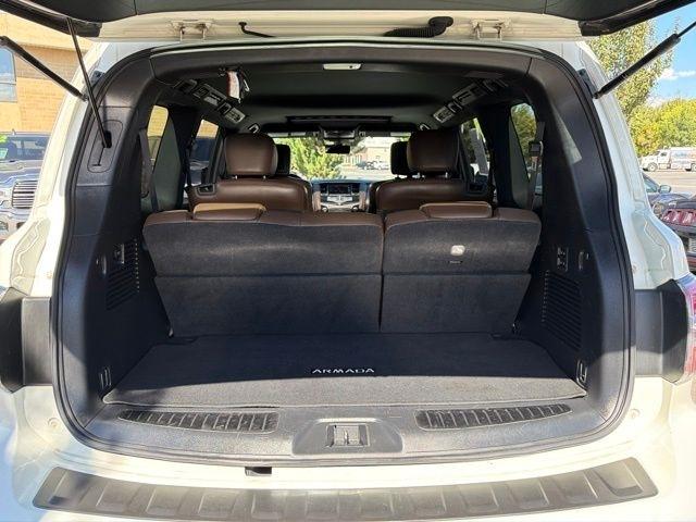 Nissan Armada  2020