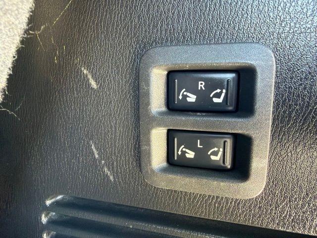 Nissan Armada  2020