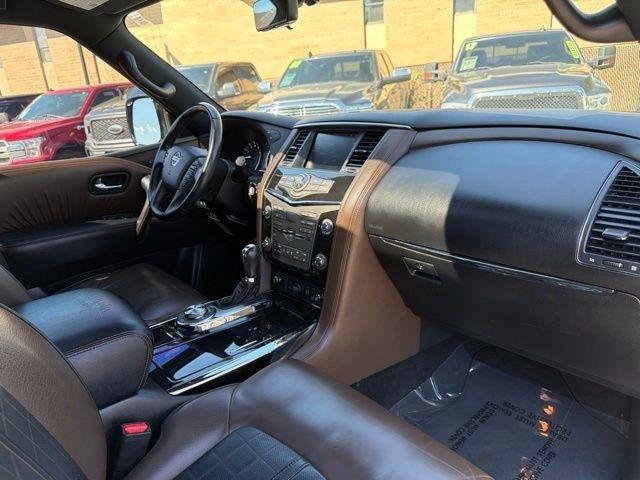 Nissan Armada  2020